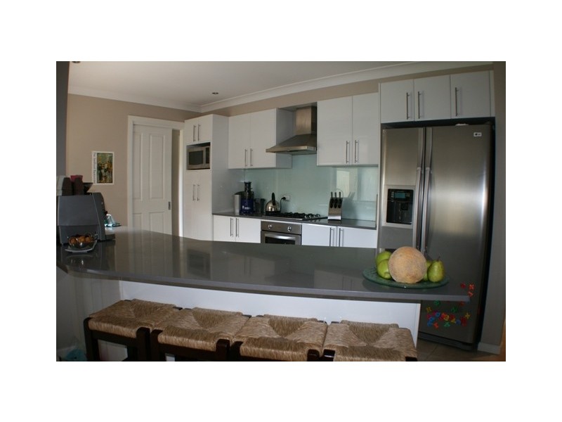 6 Hereford Way, Picton NSW 2571