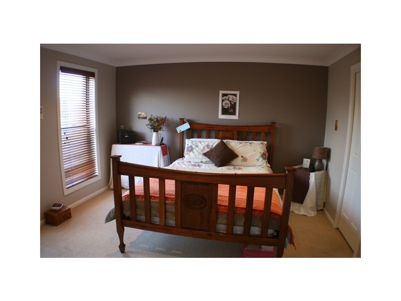 6 Hereford Way, Picton NSW 2571