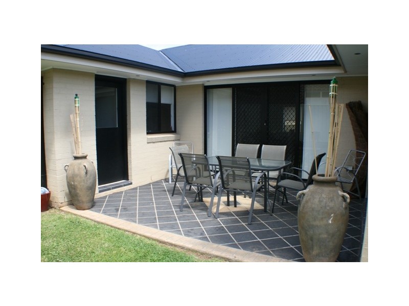 6 Hereford Way, Picton NSW 2571