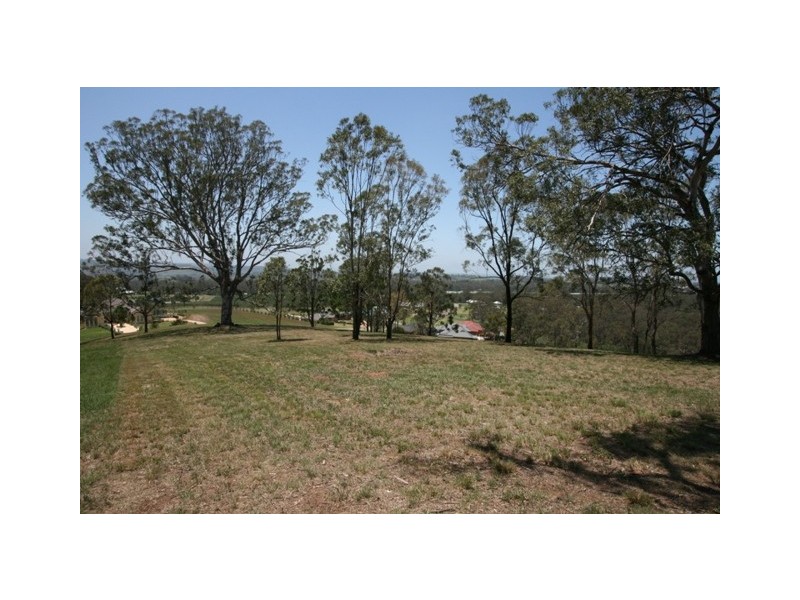 16 The Grange, Picton NSW 2571