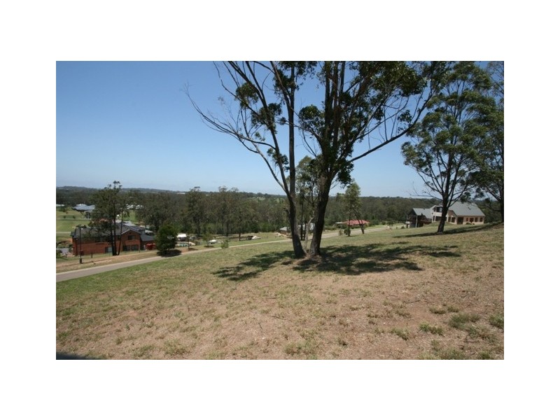 16 The Grange, Picton NSW 2571