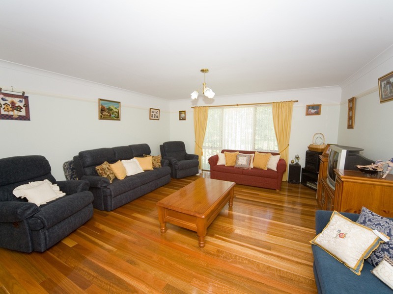 63 Claremont Drive, Bargo NSW 2574