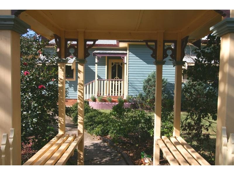 60 Carlton Road, Thirlmere NSW 2572
