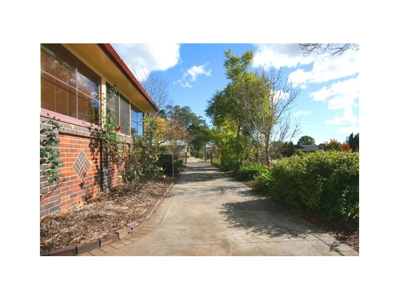 60 Carlton Road, Thirlmere NSW 2572