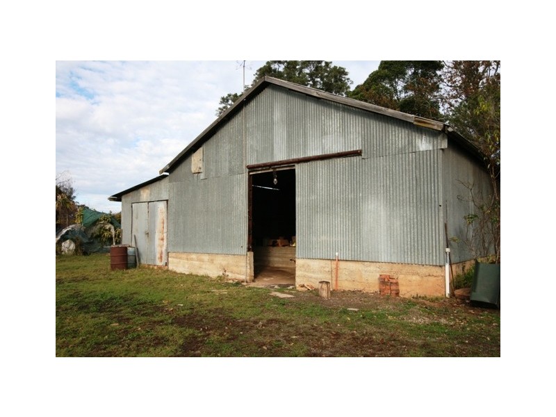 70 Nixon Road, Thirlmere NSW 2572