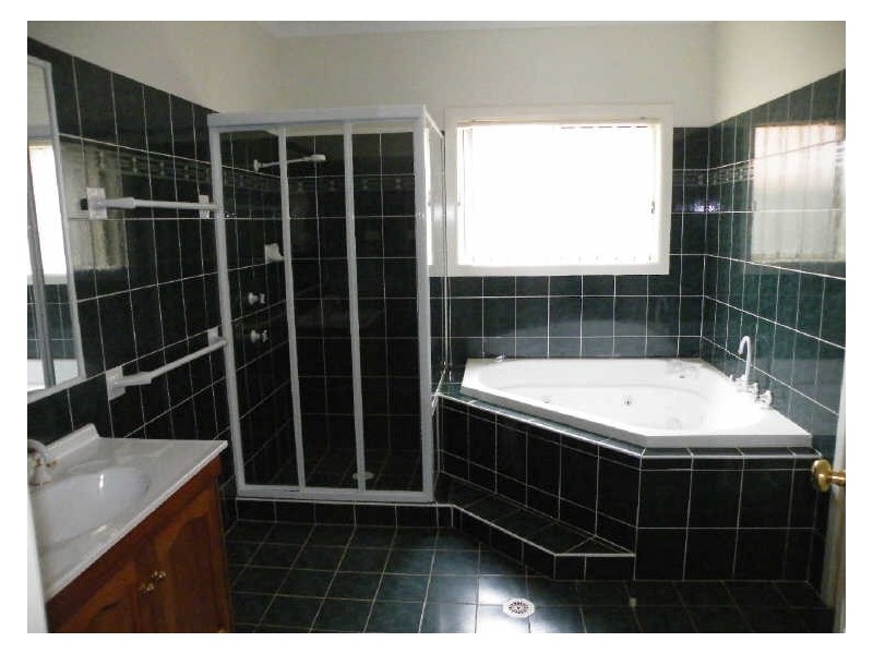 19c Barbour Road, Thirlmere NSW 2572