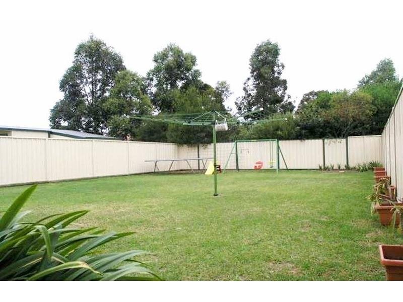 323A Thirlmere Way, Thirlmere NSW 2572