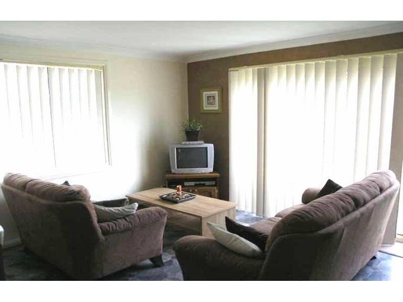 323A Thirlmere Way, Thirlmere NSW 2572