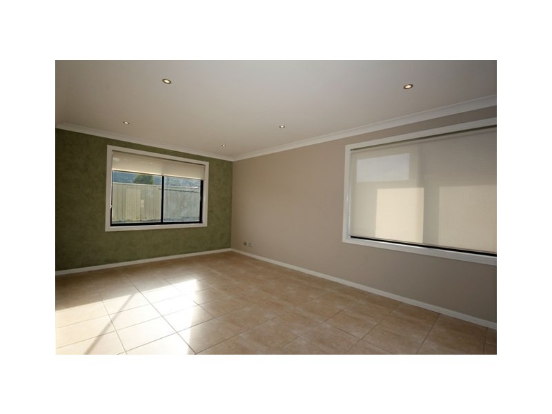 6 Hereford Way, Picton NSW 2571