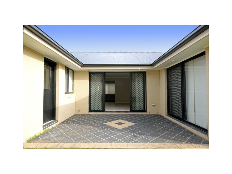 6 Hereford Way, Picton NSW 2571