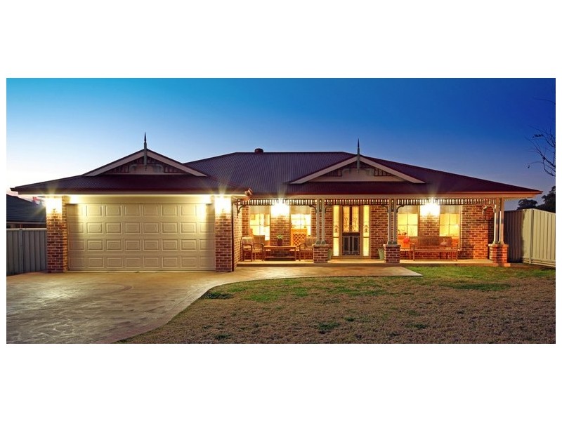 4 Milton Street, Thirlmere NSW 2572