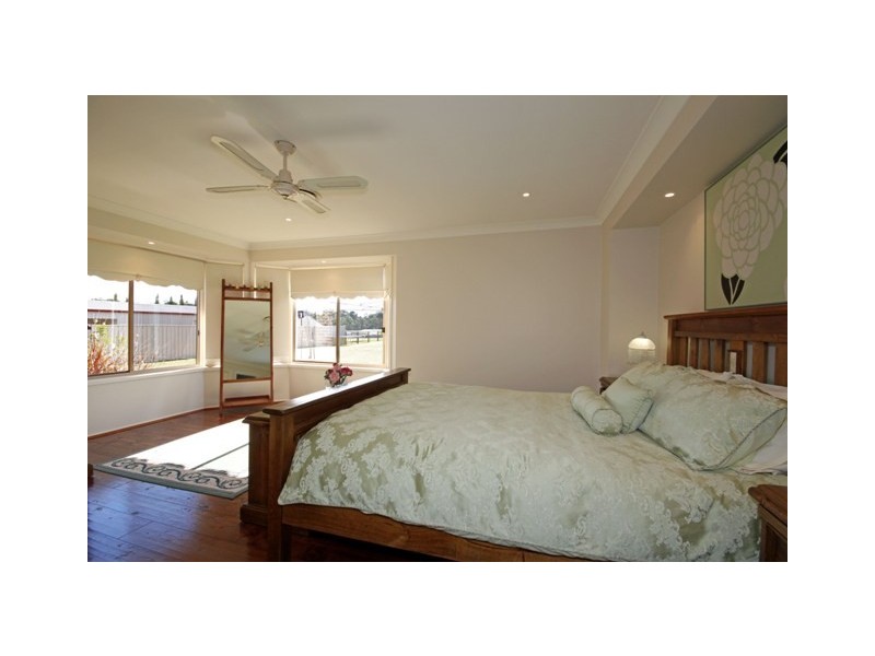 4 Milton Street, Thirlmere NSW 2572
