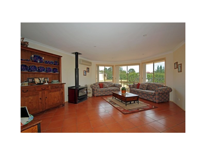 9 Old Racecourse Road, Picton NSW 2571