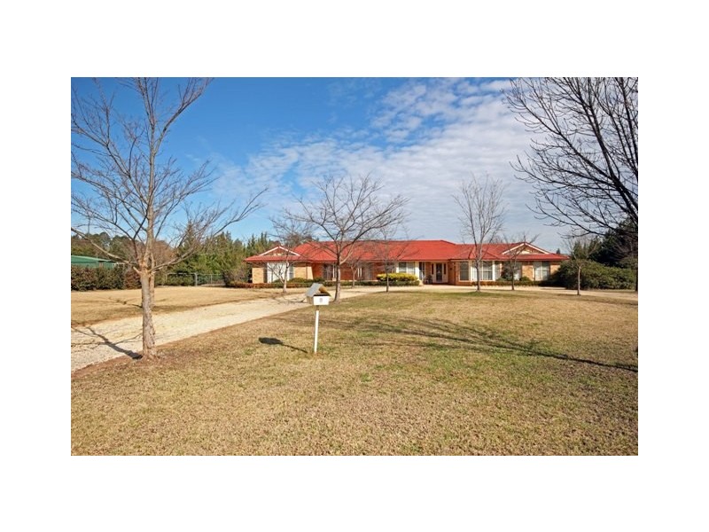 9 Old Racecourse Road, Picton NSW 2571