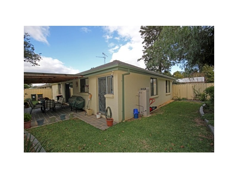 1/1 Barbour Road, Thirlmere NSW 2572