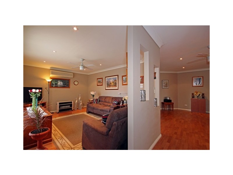 1/1 Barbour Road, Thirlmere NSW 2572