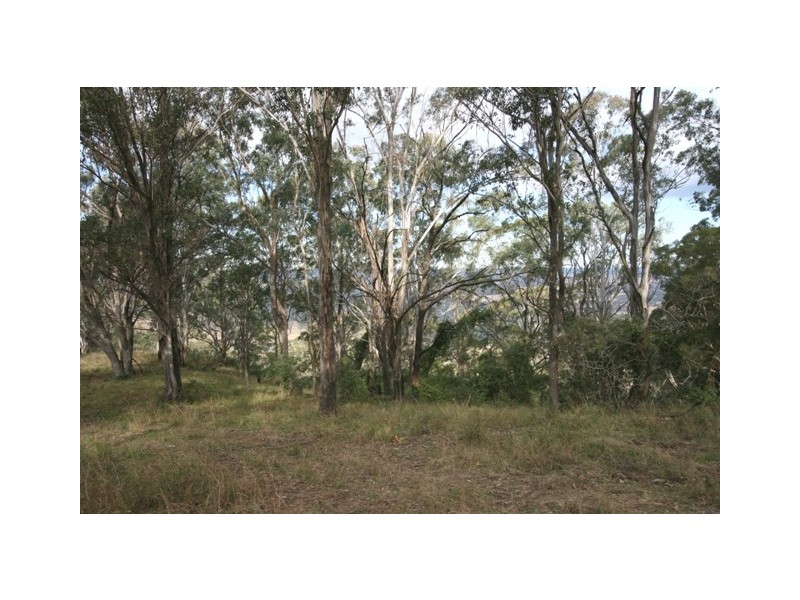 5 Gibralter Drive, Razorback NSW 2571