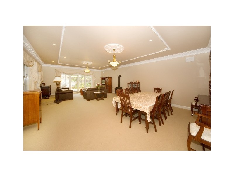60 Carlton Road, Thirlmere NSW 2572