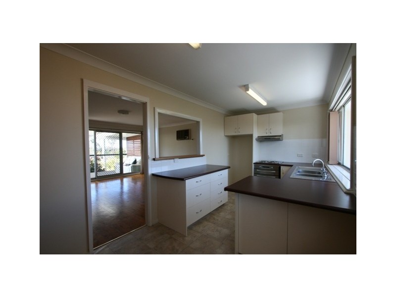24 Tahmoor Road, Tahmoor NSW 2573