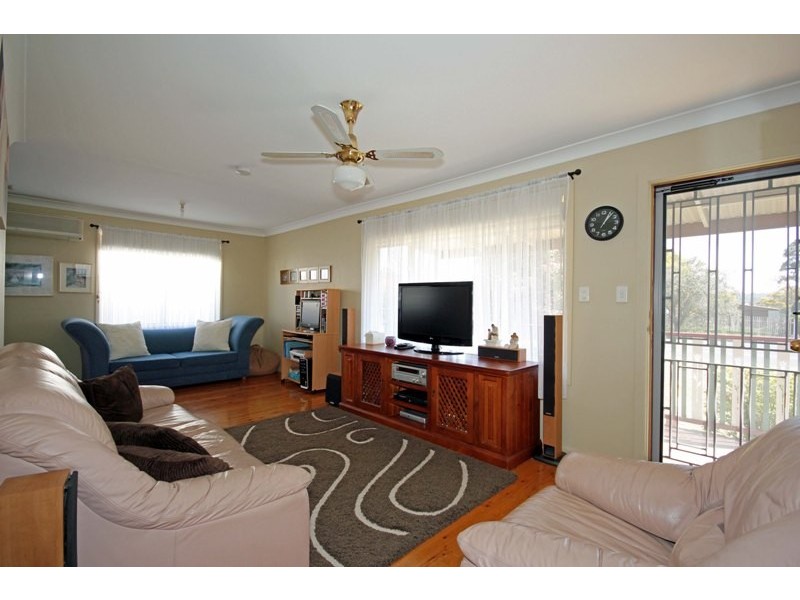 68 Westbourne Avenue, Thirlmere NSW 2572