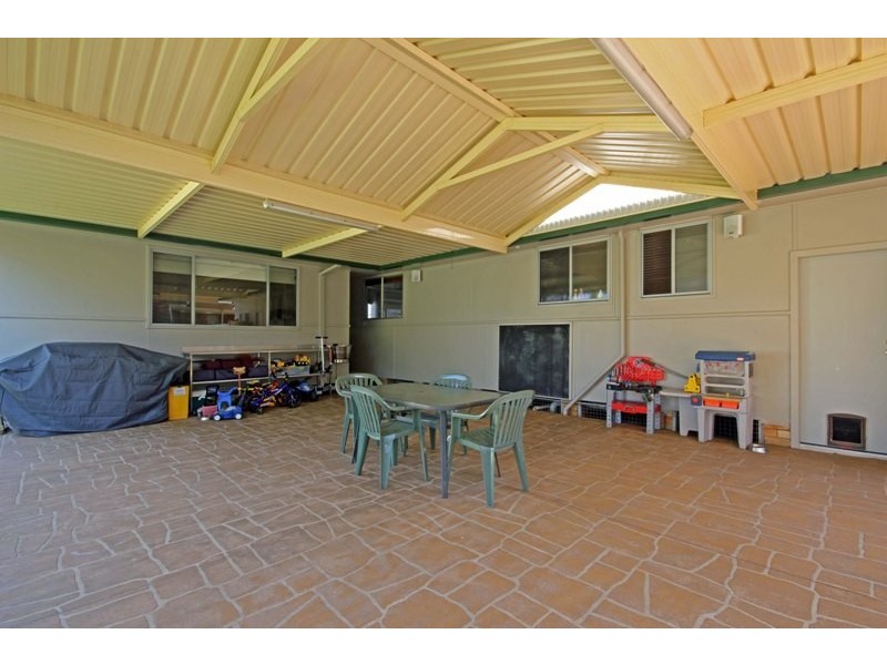 68 Westbourne Avenue, Thirlmere NSW 2572