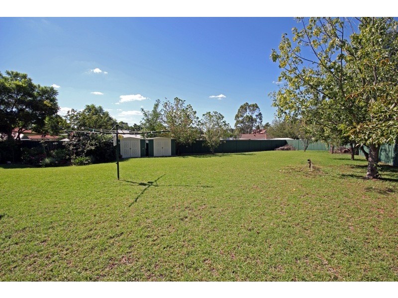 12 Kim Close, Thirlmere NSW 2572