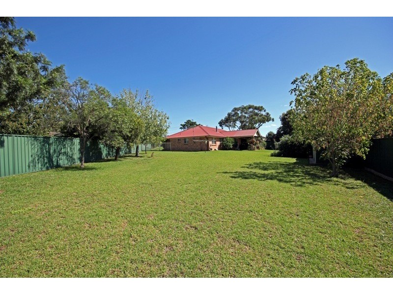 12 Kim Close, Thirlmere NSW 2572