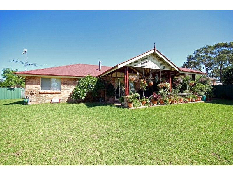 12 Kim Close, Thirlmere NSW 2572