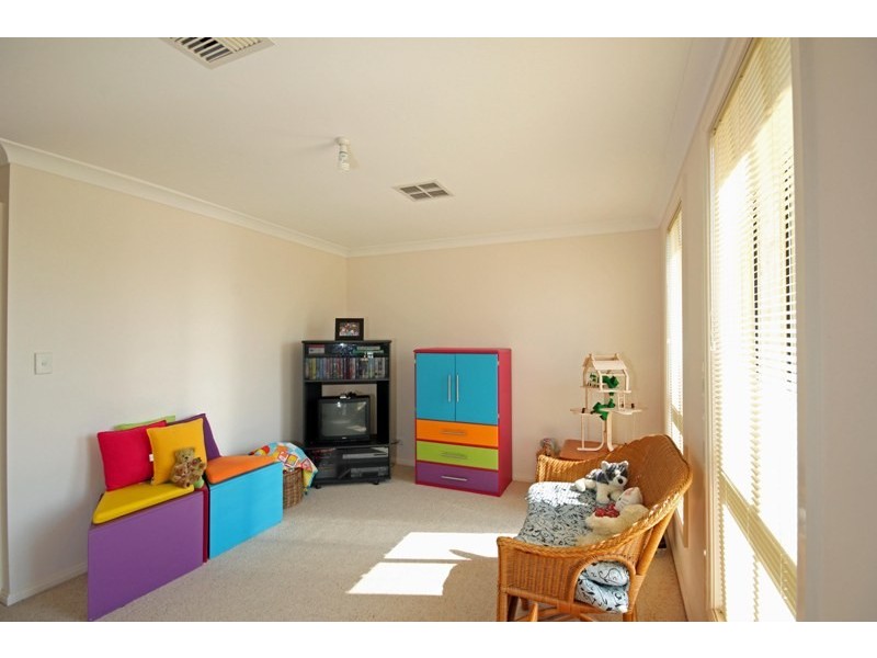 19B Westbourne Avenue, Thirlmere NSW 2572