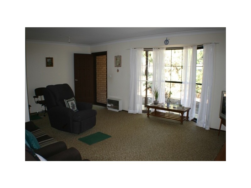 95 Burns Road, Thirlmere NSW 2572