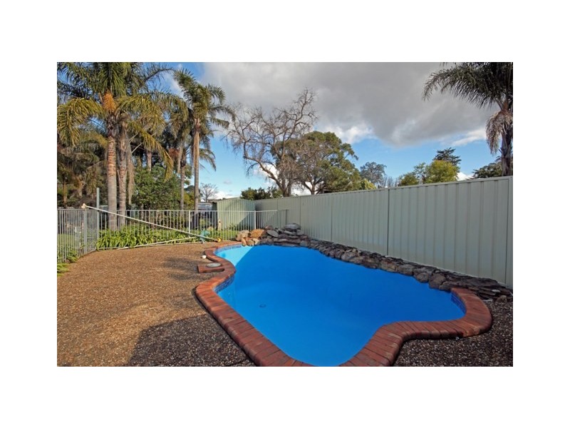 4 Park Street, Tahmoor NSW 2573