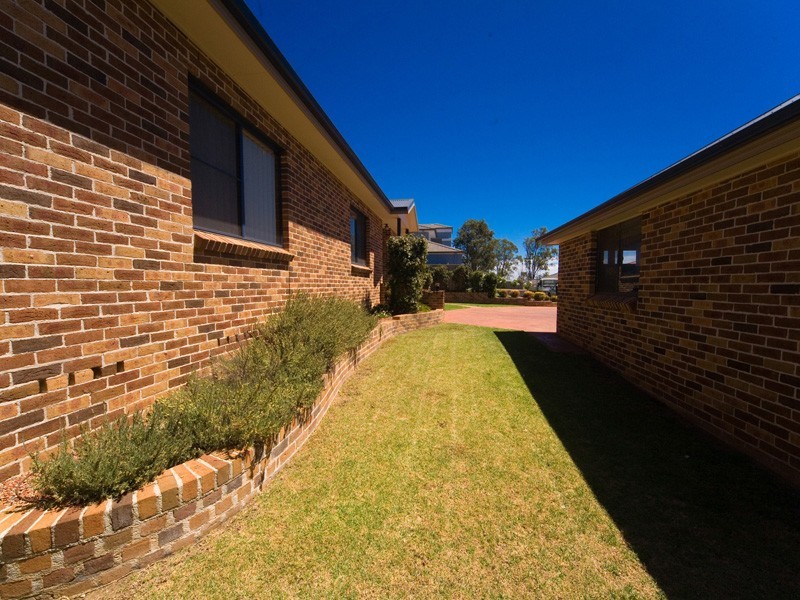 14a Struan Street, Tahmoor NSW 2573