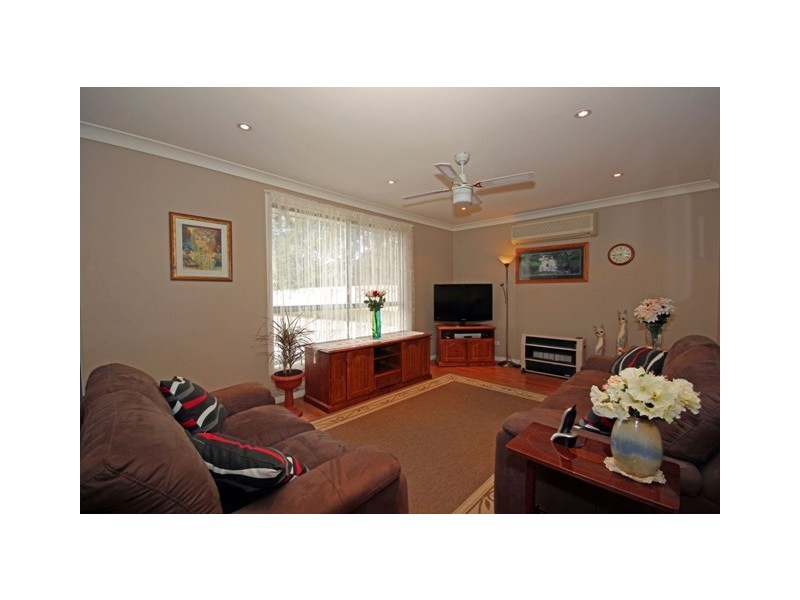 1/1 Barbour Road, Thirlmere NSW 2572