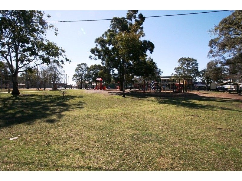 1/1 Barbour Road, Thirlmere NSW 2572