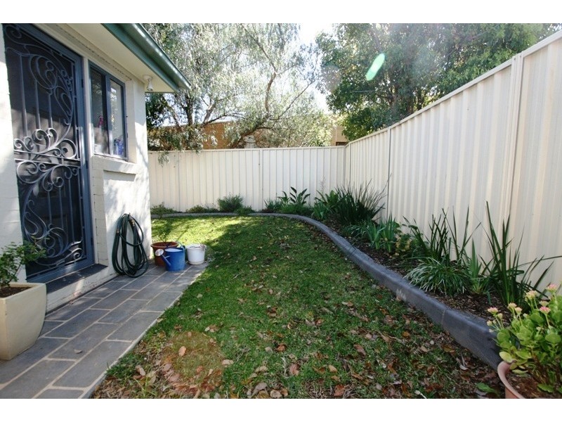 1/1 Barbour Road, Thirlmere NSW 2572