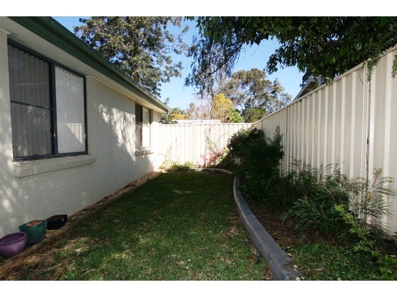 1/1 Barbour Road, Thirlmere NSW 2572