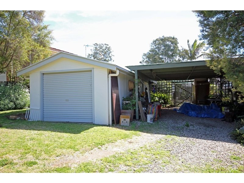 8 Railside Avenue, Bargo NSW 2574