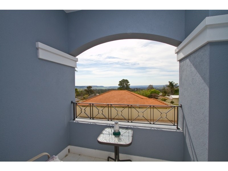 14B Struan Street, Tahmoor NSW 2573