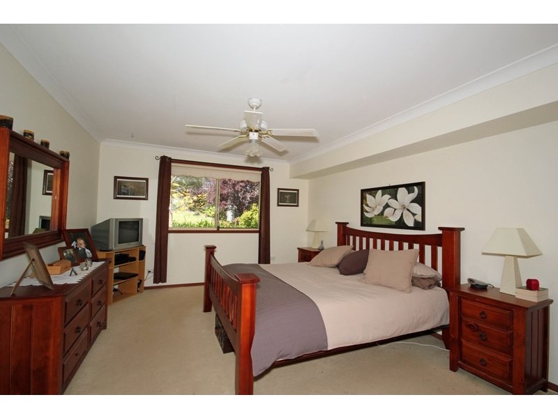 10 Wren Place, Thirlmere NSW 2572