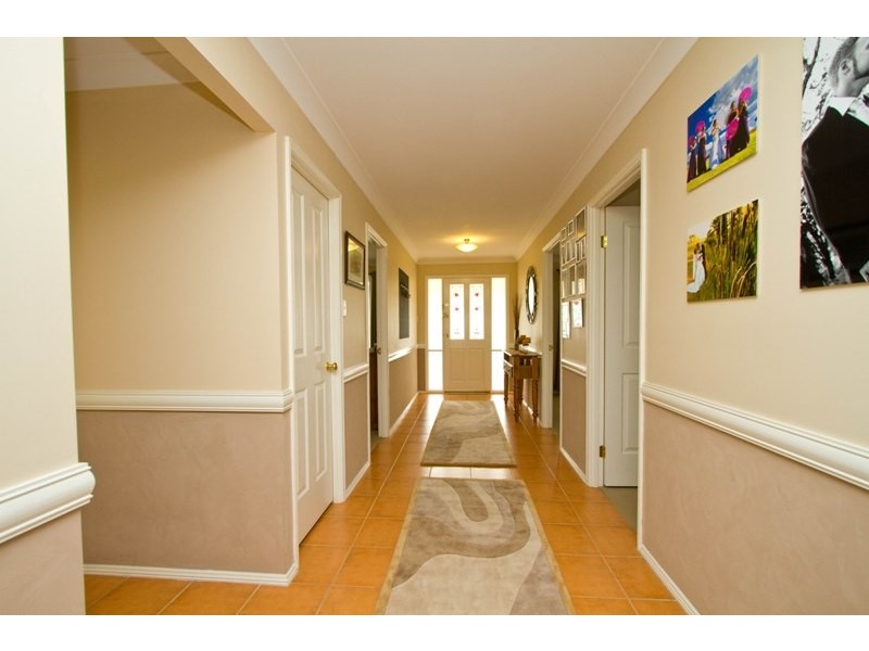 16 Fitzroy Street, Hill Top NSW 2575