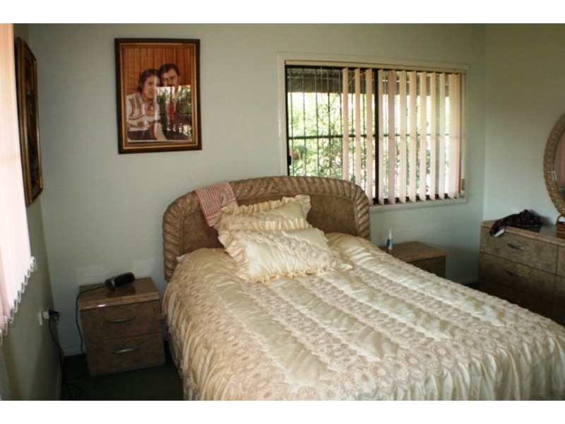 20 Edinburgh Street, Tahmoor NSW 2573