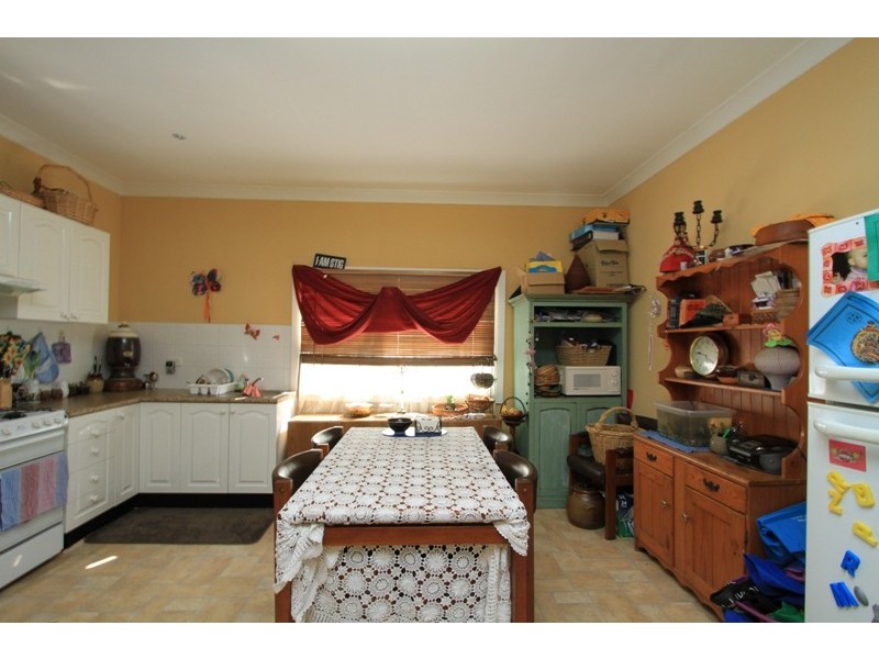 83 York Street, Tahmoor NSW 2573