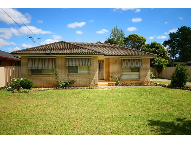 5 Wren Place, Thirlmere NSW 2572