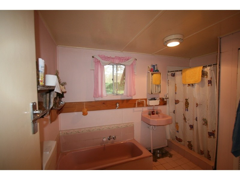 32 Wild Street, Picton NSW 2571