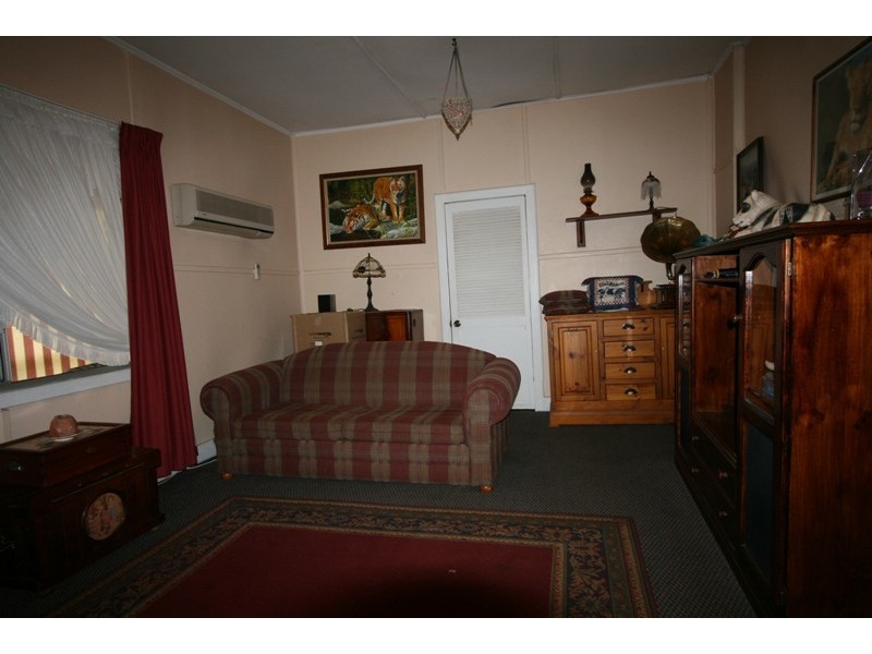 32 Wild Street, Picton NSW 2571