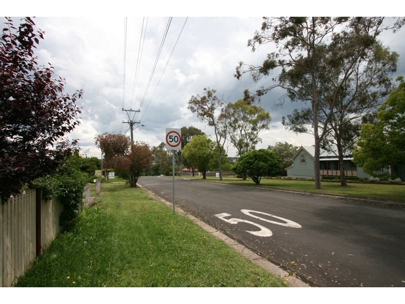 32 Wild Street, Picton NSW 2571