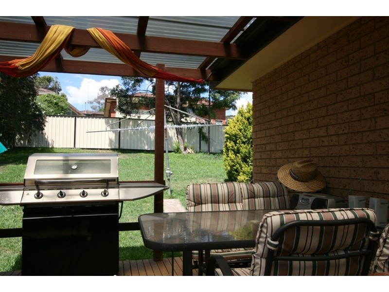 60 Mc Crae Drive, Camden South NSW 2570