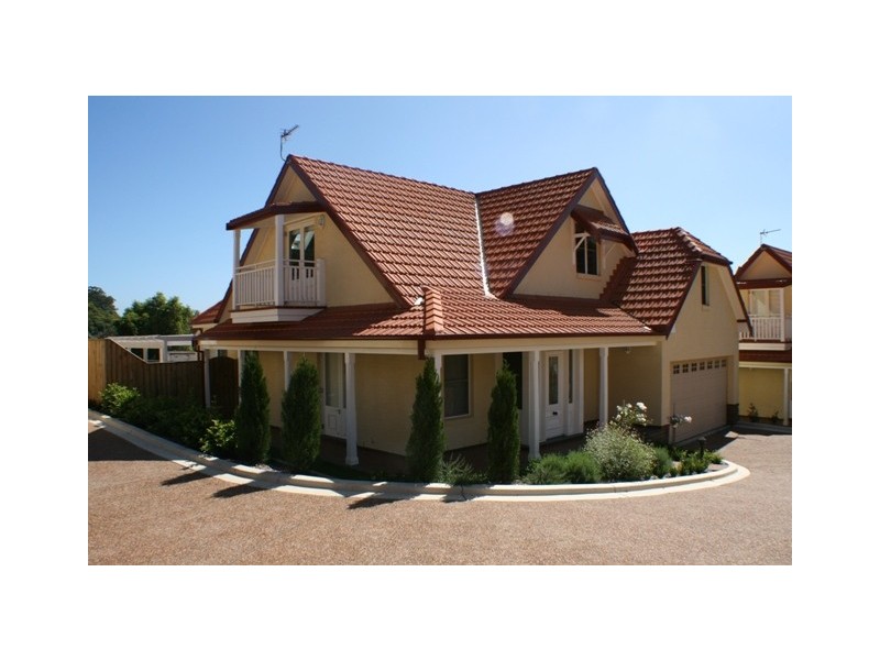 6/253-255 Argyle Street, Picton NSW 2571