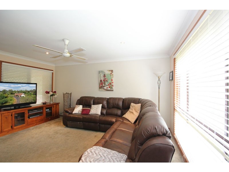 5 Bell Street, Thirlmere NSW 2572