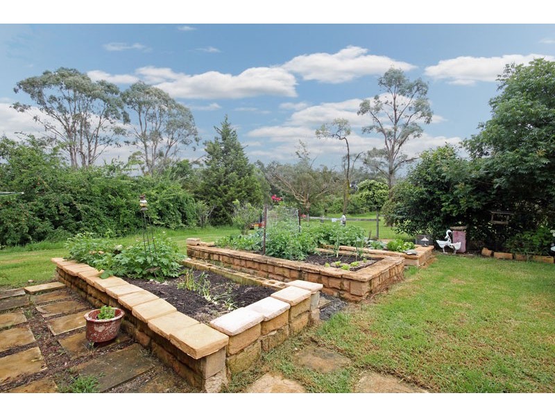 5 Bell Street, Thirlmere NSW 2572